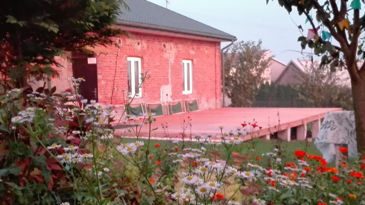 Swieze Poddasze U Przybyszow Andruszkowice Exterior foto